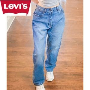 Vintage Levi’s 505 Y2k Baggy Dad Relaxed High Rise 90’s Blue Straight Leg Jeans